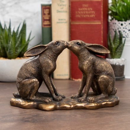 Bronzed Kissing Hares